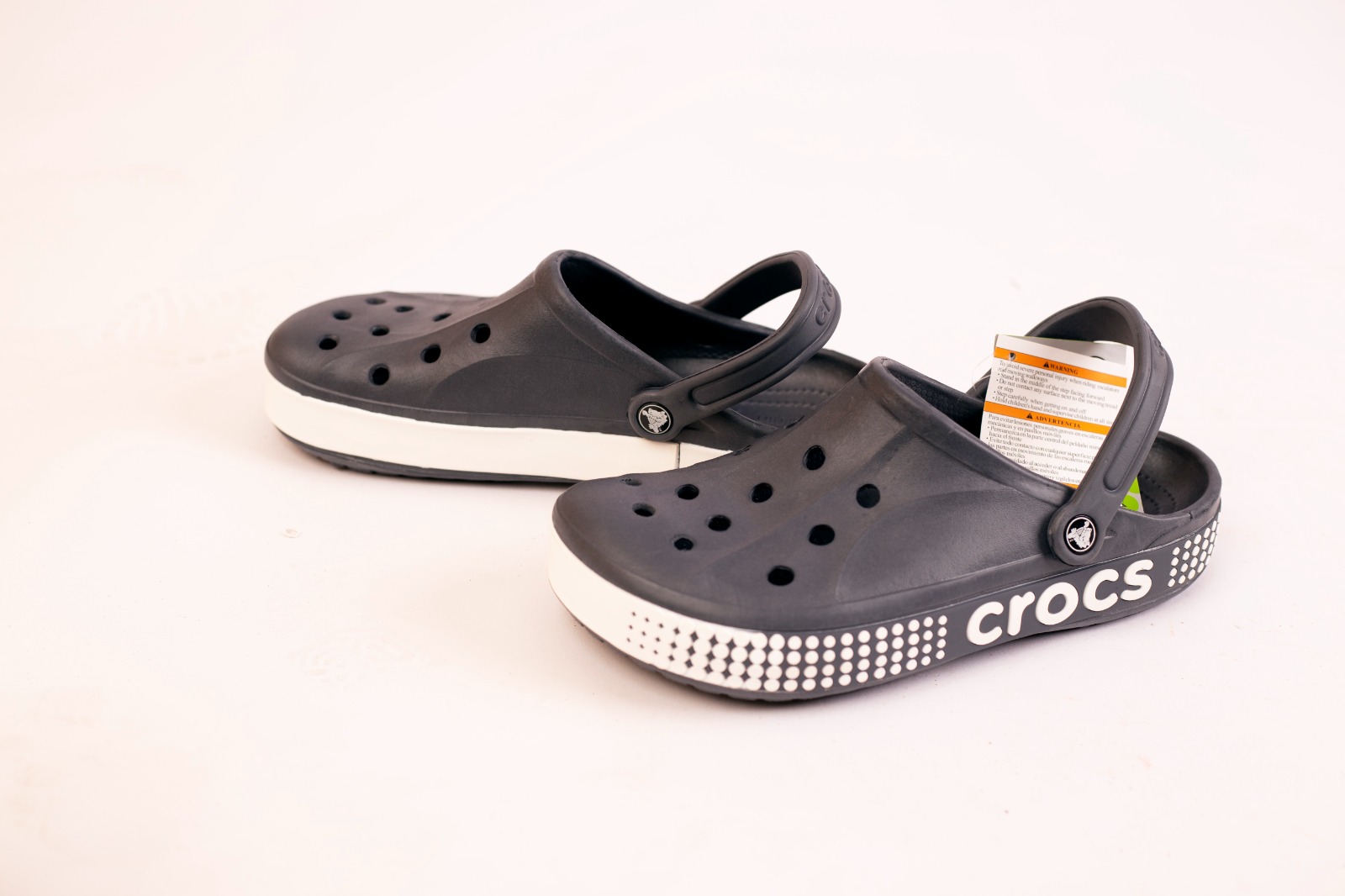 crocs